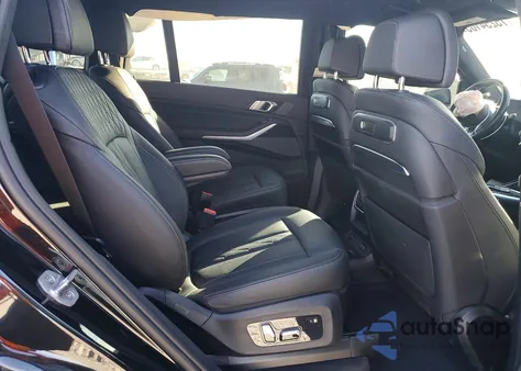 2024 BMW X7 xDrive40I z USA, uszkodzony, nr VIN 5UX23EM05R9V65617